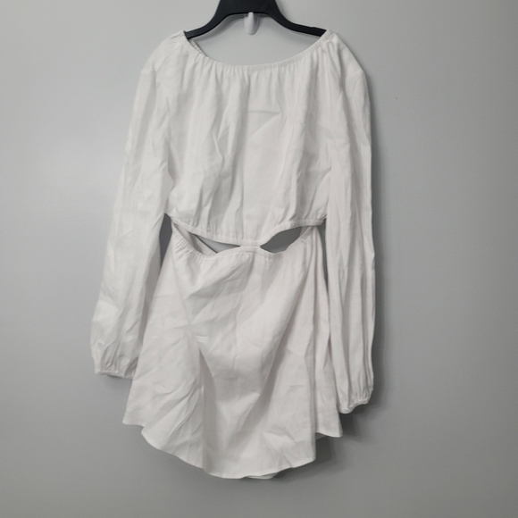 Gianni Bini Cora V-Neck Long Sleeve Cut-Out Mini A-Line Dress - Picture 7 of 8